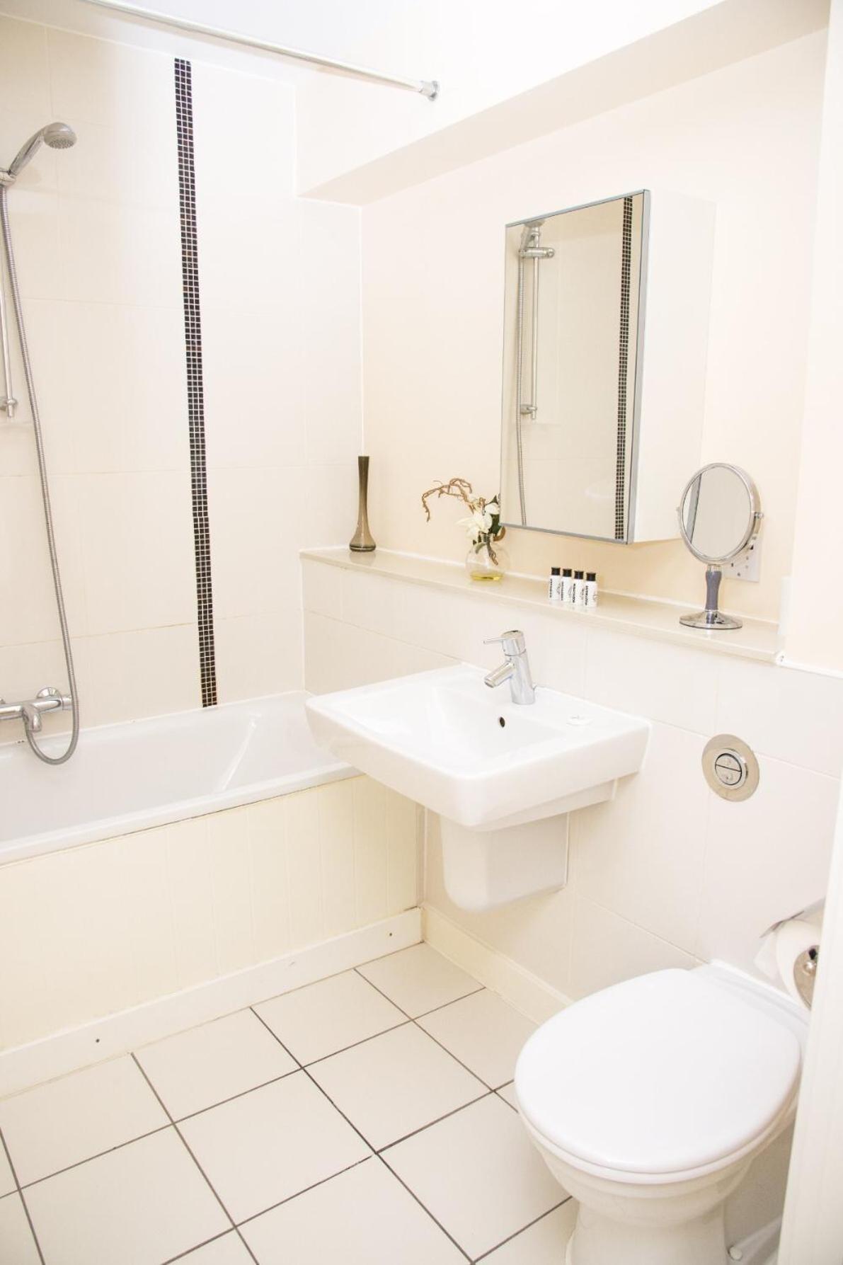 Dazzon Apartments - Hub - Central Mk Milton Keynes Quarto foto